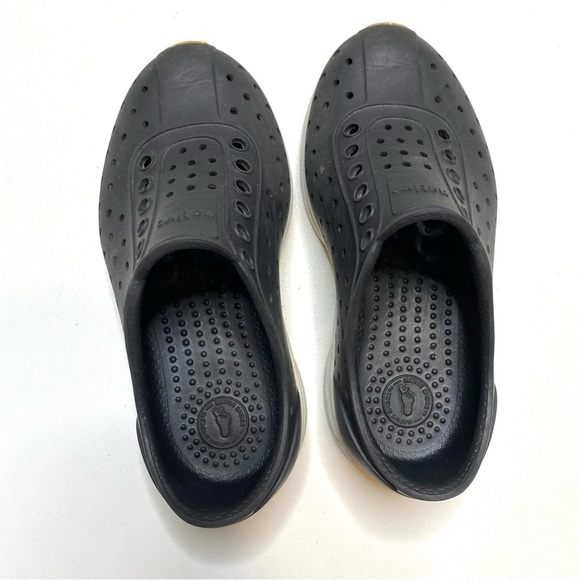 Native Robbie Sugarlite Slip On Sneakers Shoe Jiffy Black / Shell White Size C10 - Picture 7 of 10